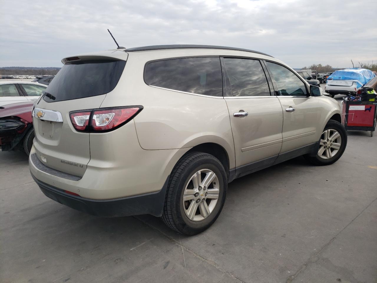 Изображение 3 2014 CHEVROLET TRAVERSE LT 2014 с VIN 1GNKRHKD4EJ294217
