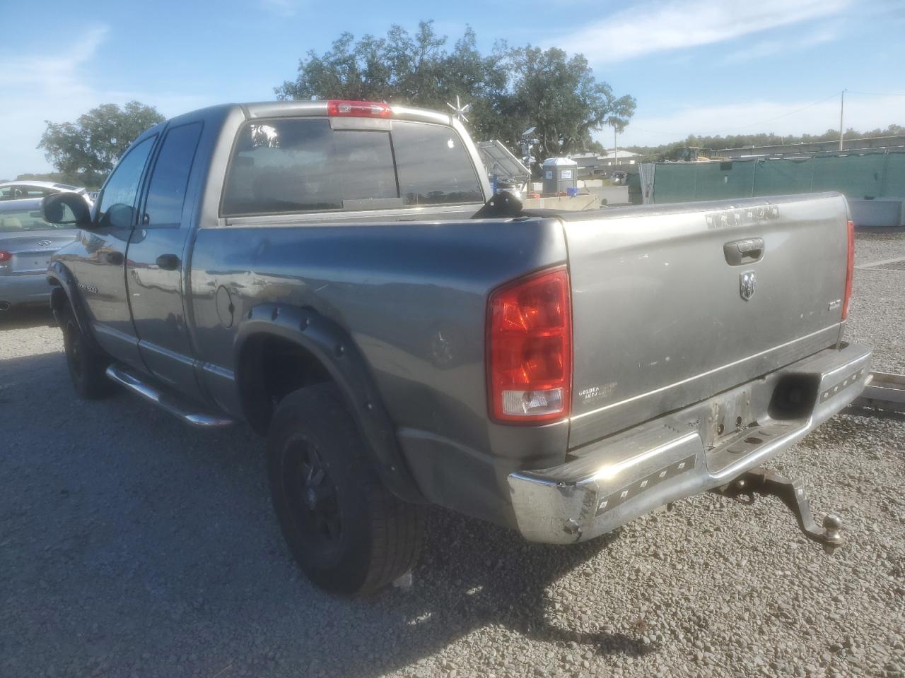 Изображение 2 2005 DODGE RAM 1500 ST 2005 с VIN 1D7HU18N95S294979