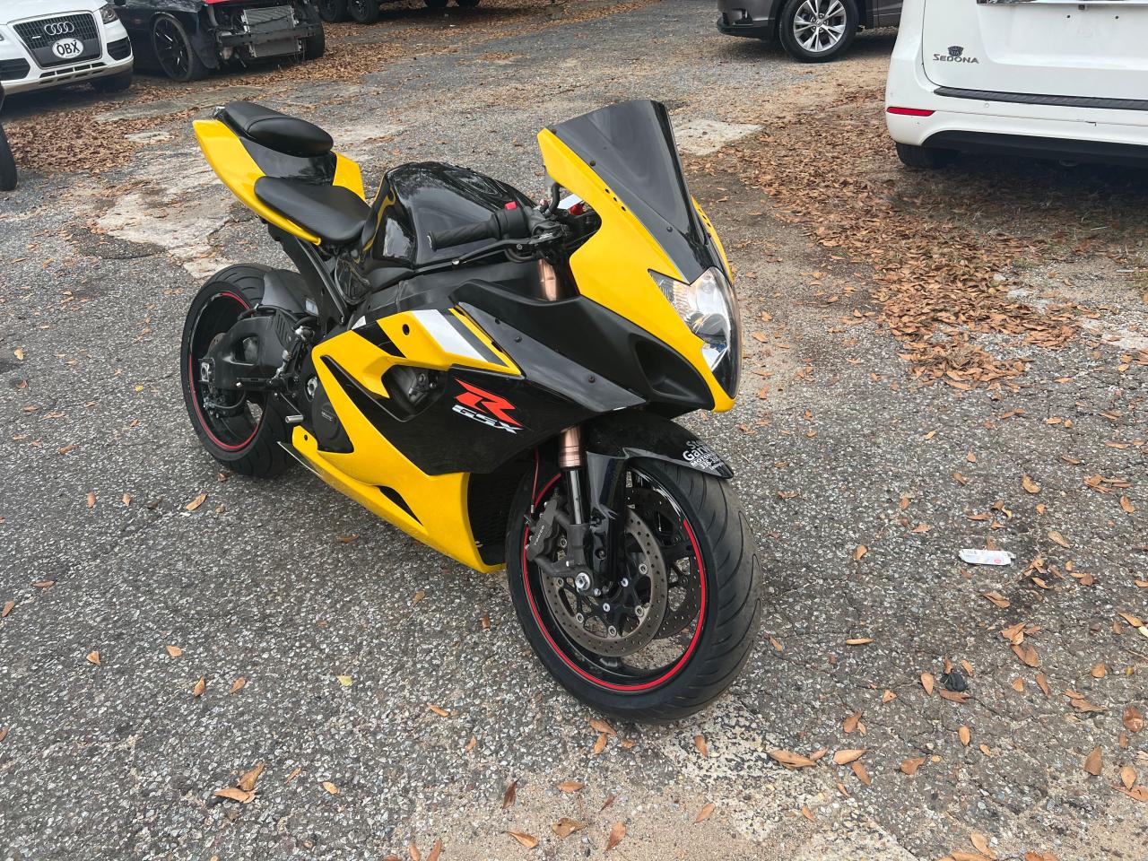 Image 1 of 2006 SUZUKI GSX-R1000  2006 with VIN JS1GT76A762102403