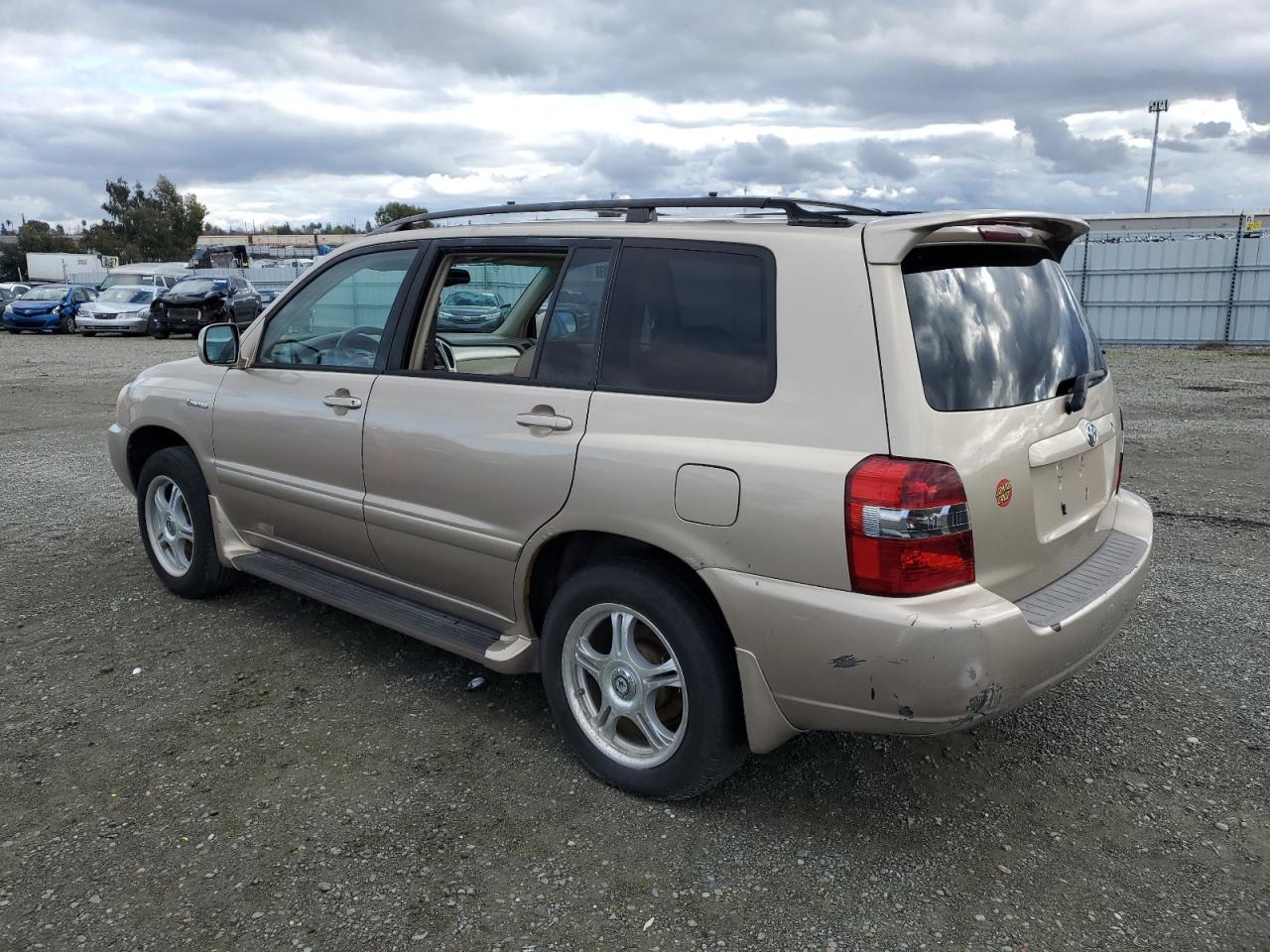 Изображение 2 2004 TOYOTA HIGHLANDER  2004 с VIN JTEEP21A840025301