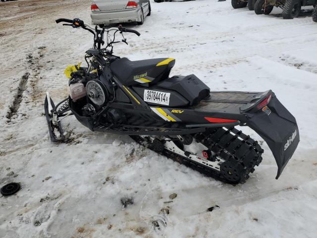 Obraz 3 z 2018 SKI DOO MXZ SPORT 2018 z VIN 2BPSUPJA3JV000599