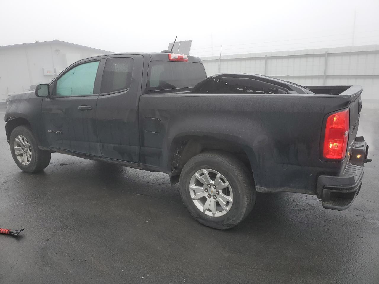 Image 2 of 2021 CHEVROLET COLORADO LT 2021 with VIN 1GCHSCEA8M1283988