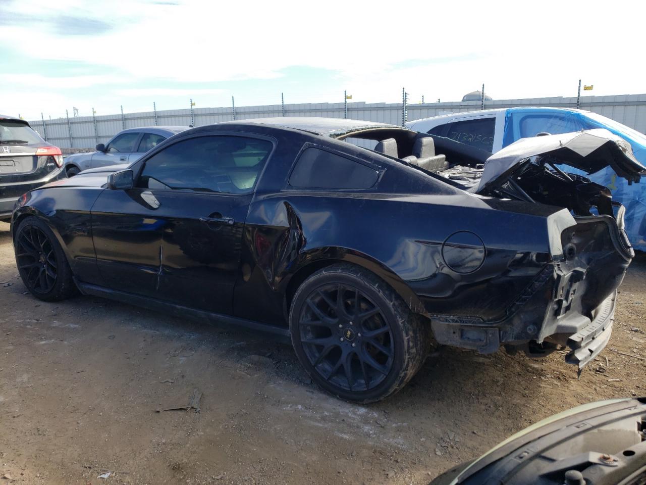 Изображение 2 2012 FORD MUSTANG GT 2012 с VIN 1ZVBP8CFXC5201041