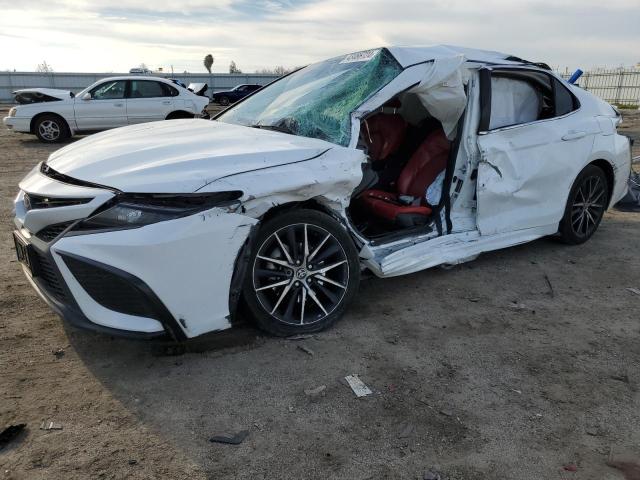 Изображение 1 2021 TOYOTA CAMRY SE 2021 с VIN 4T1G11AK2MU557441