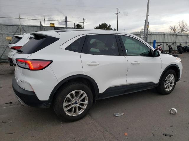 Image 3 of 2021 FORD ESCAPE SE 2021 with VIN 1FMCU9G67MUA84618