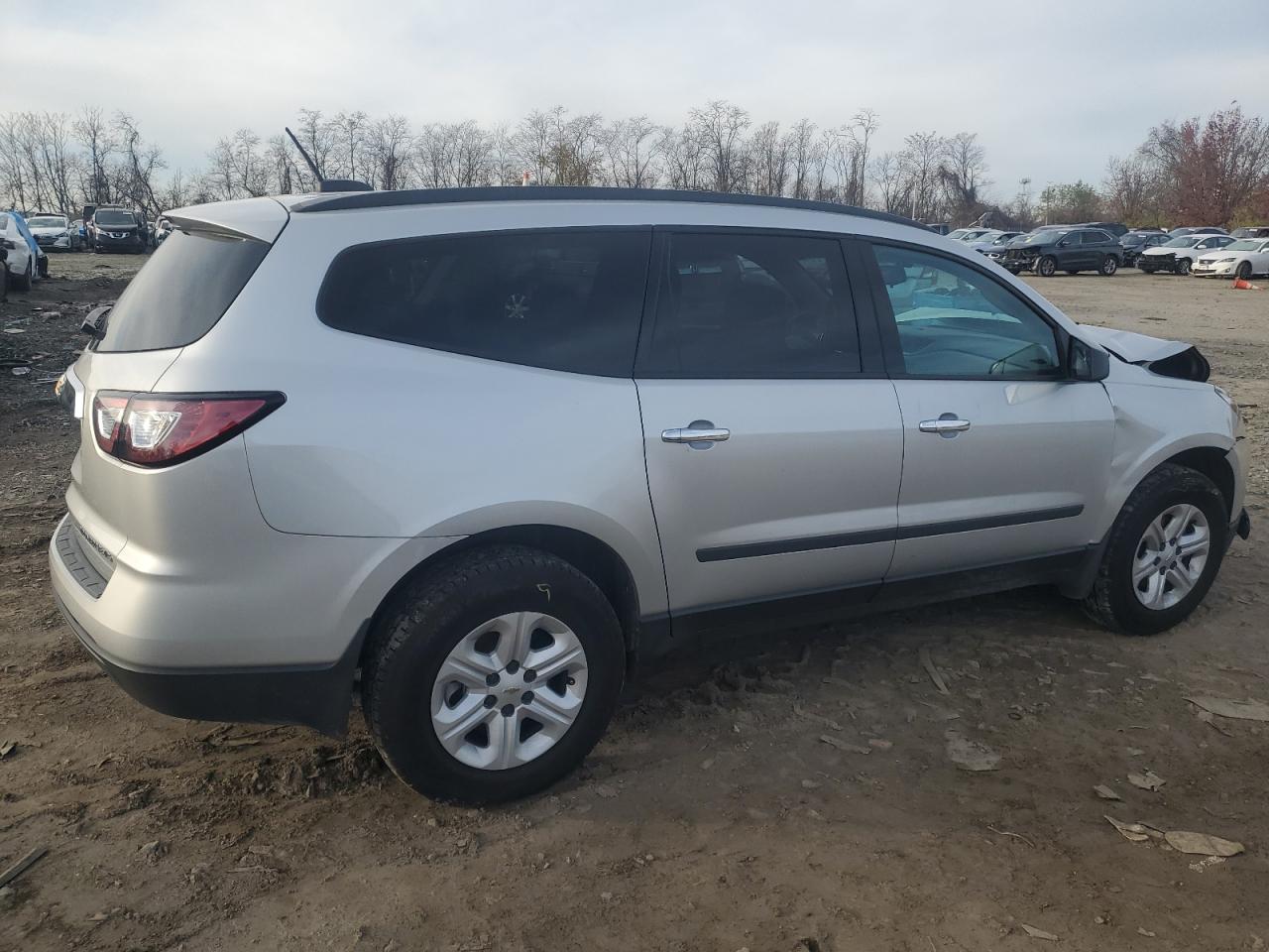 Изображение 3 2016 CHEVROLET TRAVERSE LS 2016 с VIN 1GNKREED5GJ324628