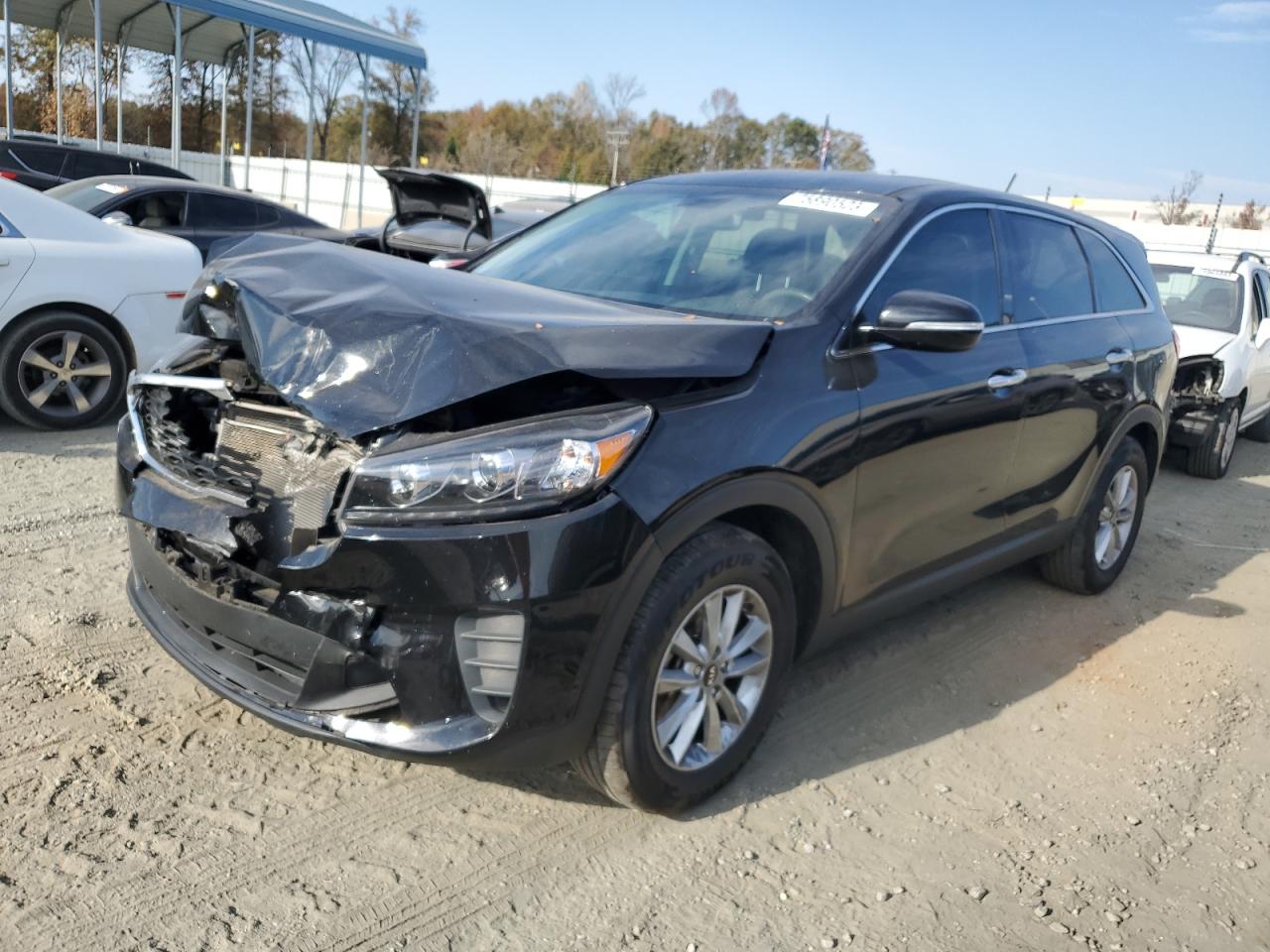 Image 1 of 2019 KIA SORENTO L 2019 with VIN 5XYPG4A31KG542621