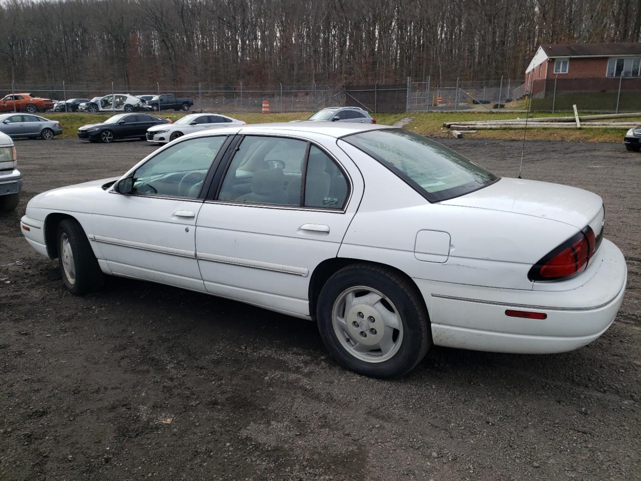 Изображение 2 1997 CHEVROLET LUMINA BASE 1997 с VIN 2G1WL52M0V9238645