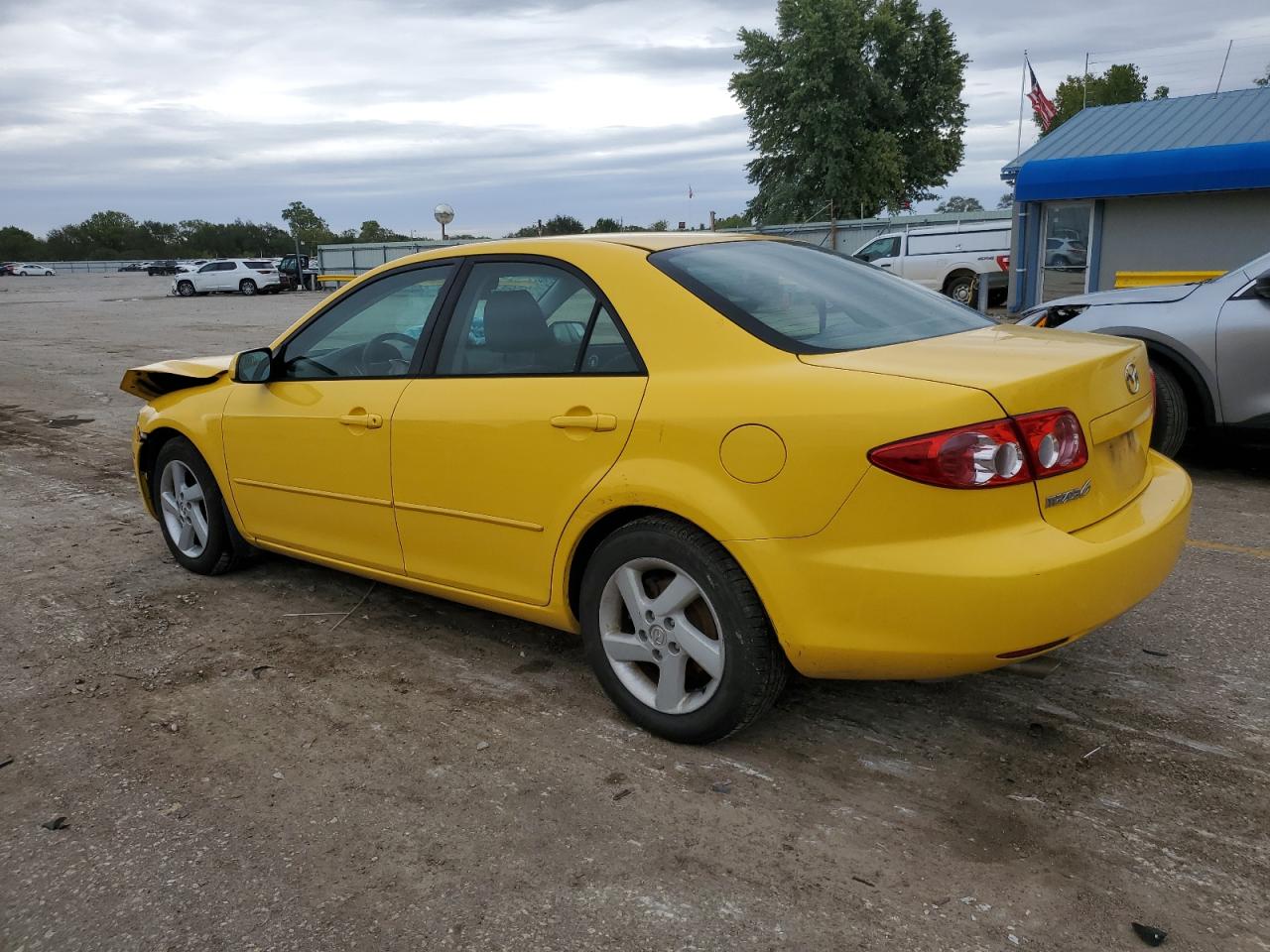 Obraz 2 z 2003 MAZDA 6 S 2003 z VIN 1YVFP80D235M03048