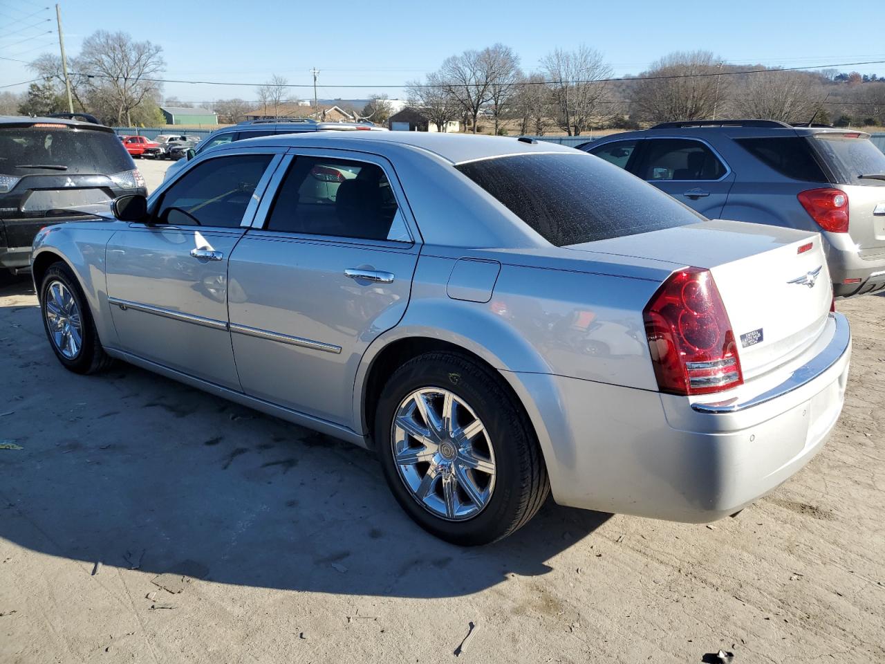Изображение 2 2010 CHRYSLER 300C  2010 с VIN 2C3CA6CT9AH140228