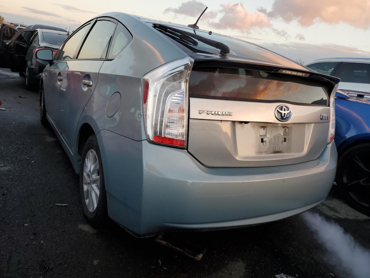 Obraz 2 z 2012 TOYOTA PRIUS PLUG-IN  2012 z VIN JTDKN3DP3C3022063