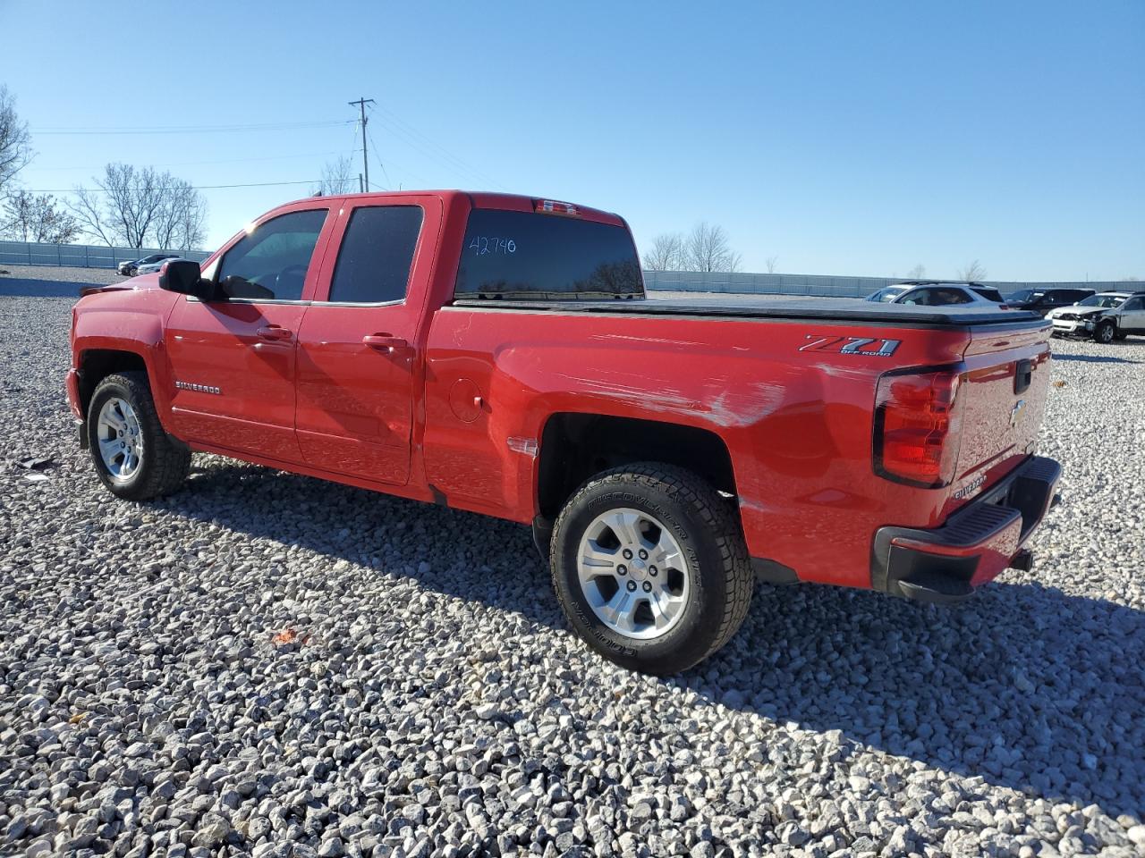 Изображение 2 2018 CHEVROLET SILVERADO K1500 LT 2018 с VIN 1GCVKREC3JZ242740