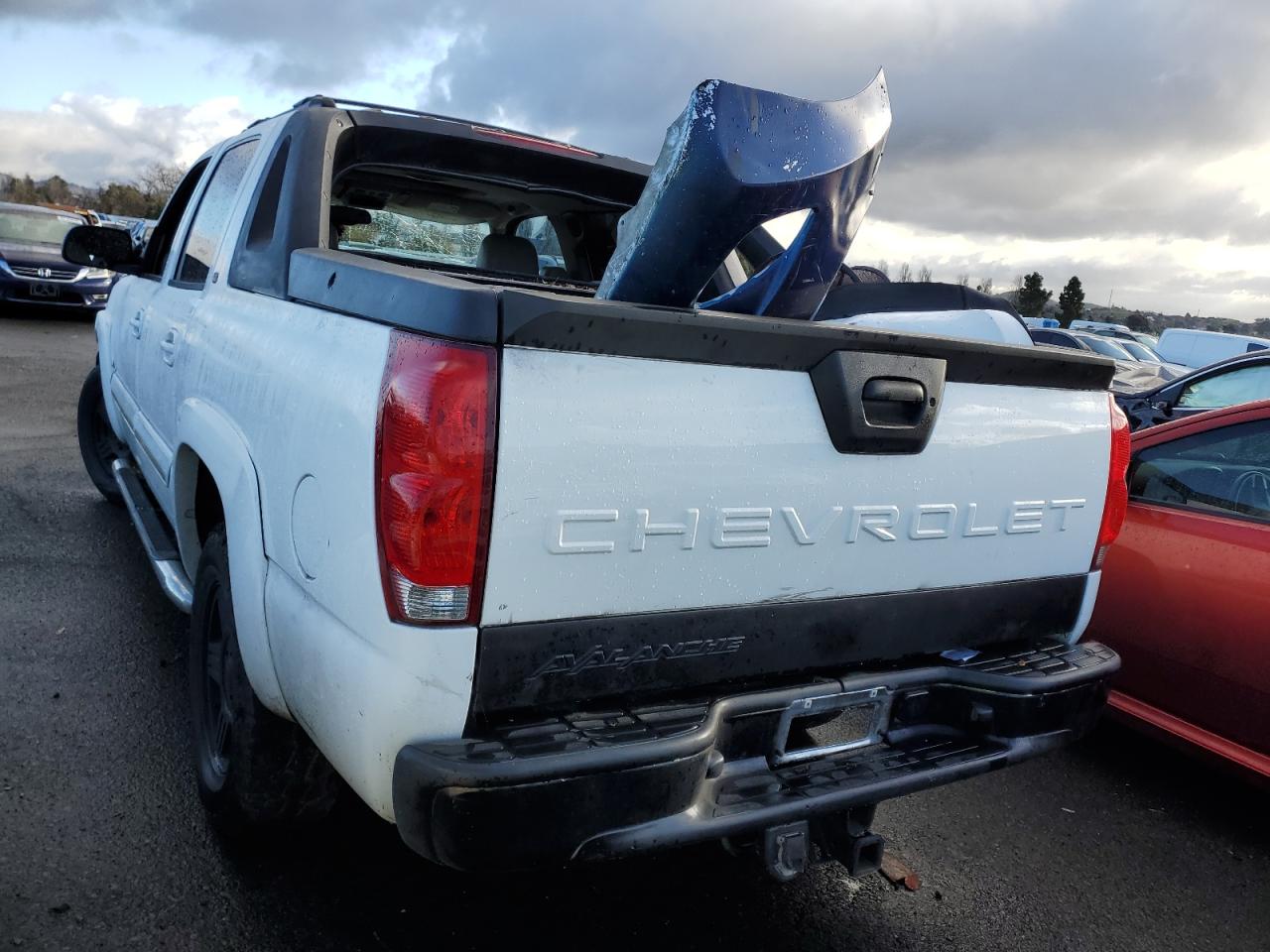 Изображение 2 2005 CHEVROLET AVALANCHE C1500 2005 с VIN 3GNEC12Z55G215687
