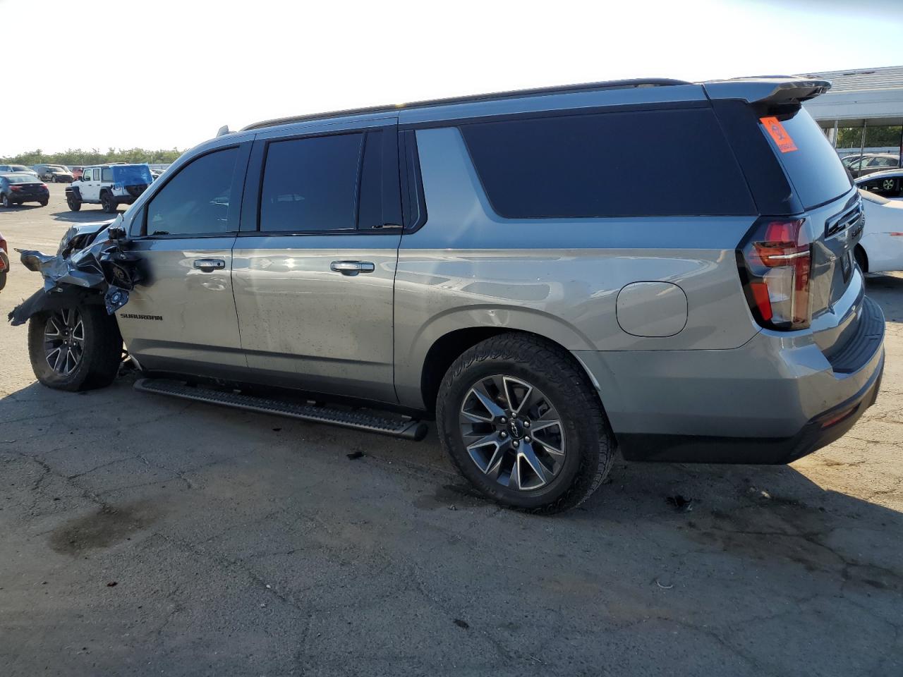 Изображение 2 2023 CHEVROLET SUBURBAN K1500 Z71 2023 с VIN 1GNSKDKD6PR391565