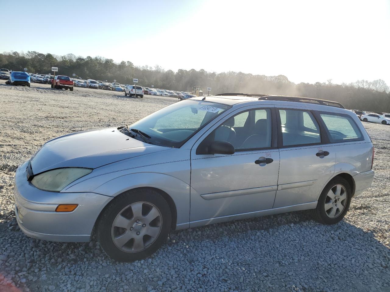 Image 1 of 2002 FORD FOCUS SE 2002 with VIN 1FAFP36392W253316