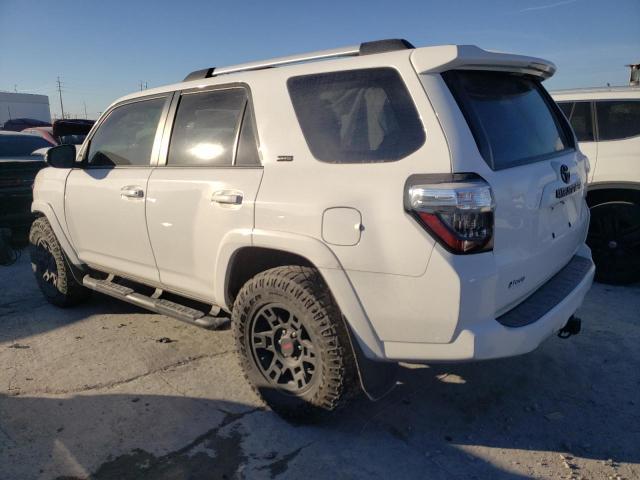 Image 2 of 2020 TOYOTA 4RUNNER SR5/SR5 PREMIUM 2020 with VIN JTEBU5JR7L5752160