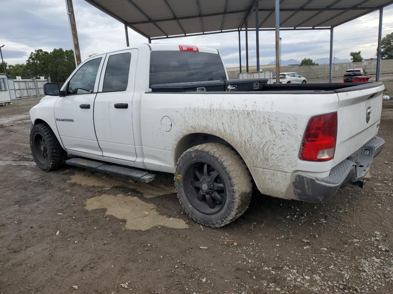 Изображение 2 Dodge Ram 1500 с VIN 1D7RB1GP0BS543646