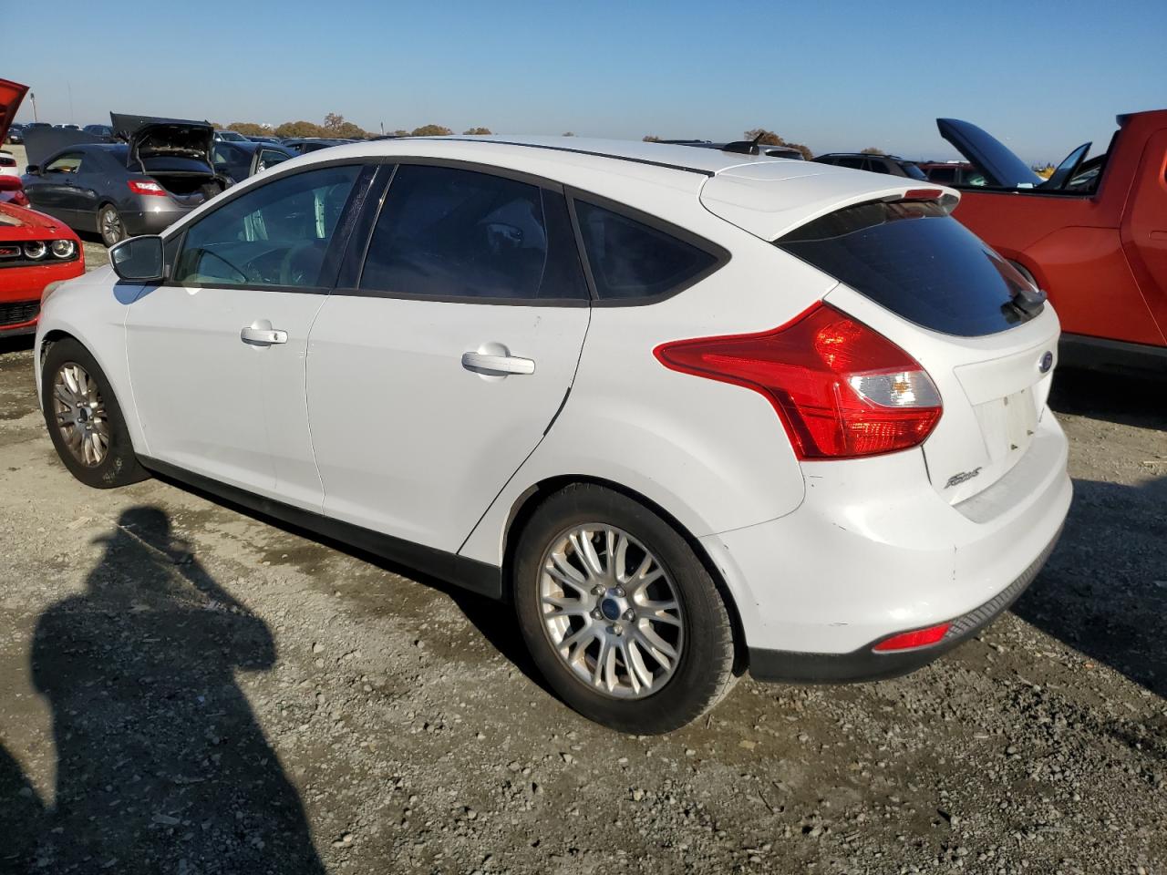 Изображение 2 2012 FORD FOCUS SE 2012 с VIN 1FAHP3K22CL368266