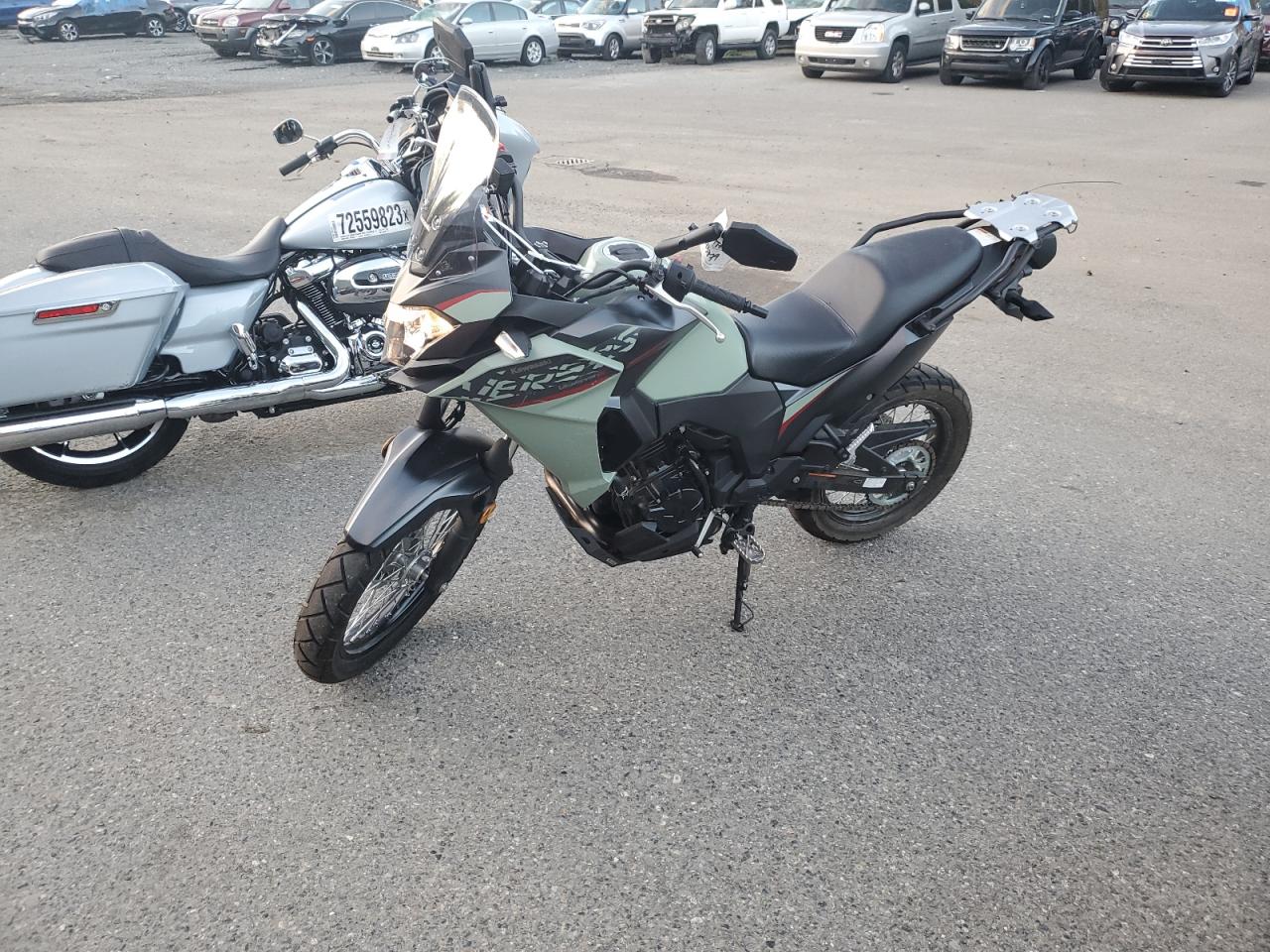 Изображение 2 2023 KAWASAKI KLE300 C 2023 с VIN JKALE8C1XPDA17843