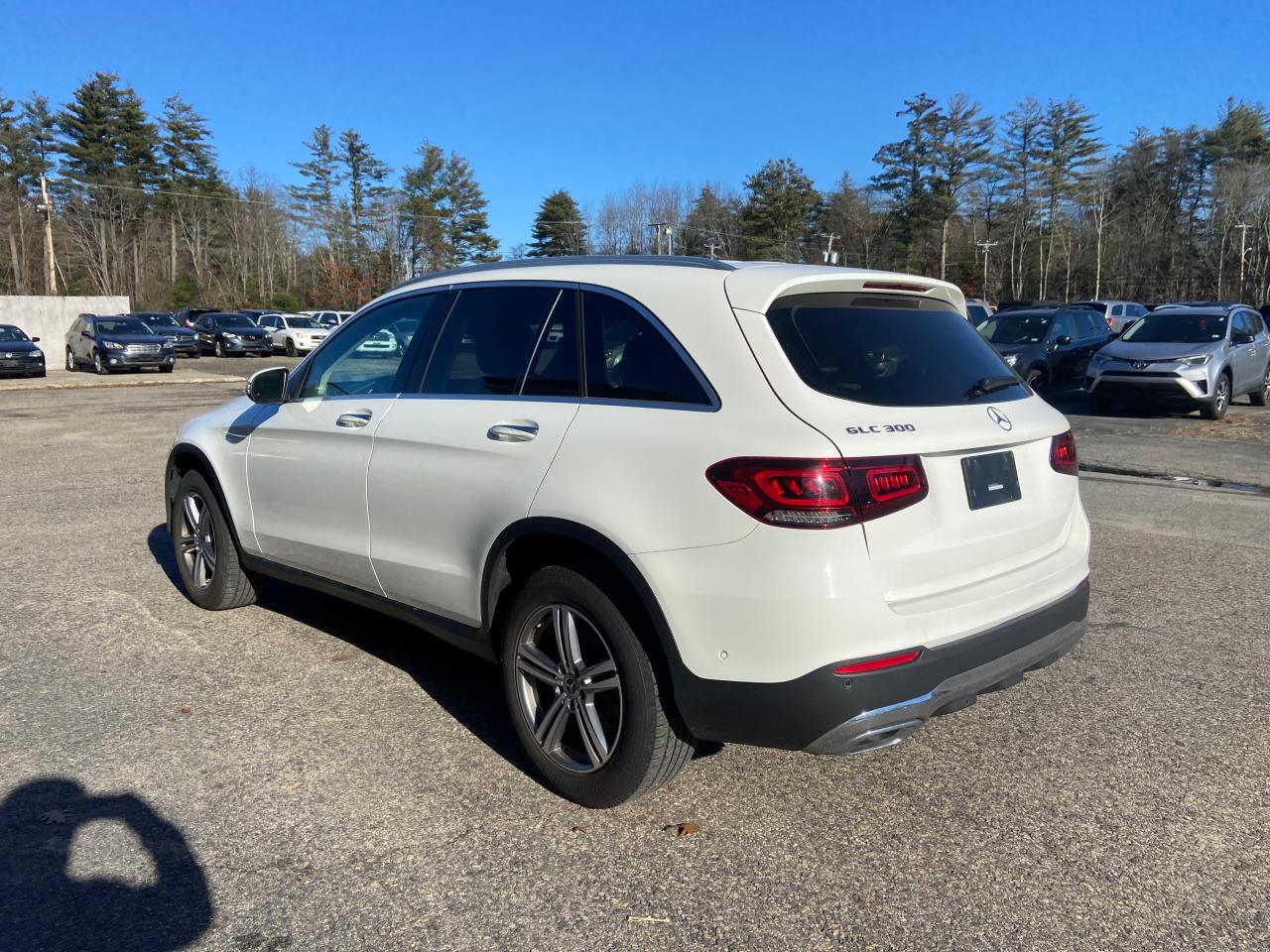 Image 3 of 2021 MERCEDES-BENZ GLC 300 2021 with VIN W1N0G8DB5MV288170