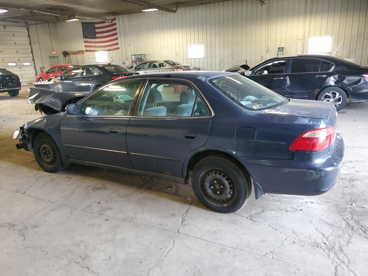 Изображение 2 2000 HONDA ACCORD LX 2000 с VIN 1HGCG554XYA052471