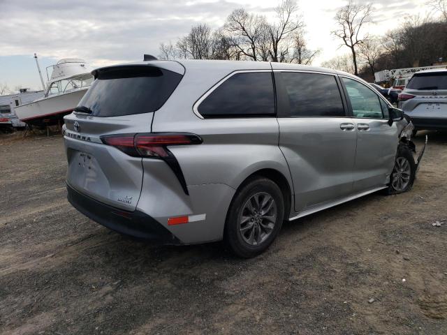 Obraz 3 z 2021 TOYOTA SIENNA LE 2021 z VIN 5TDKRKEC8MS064707