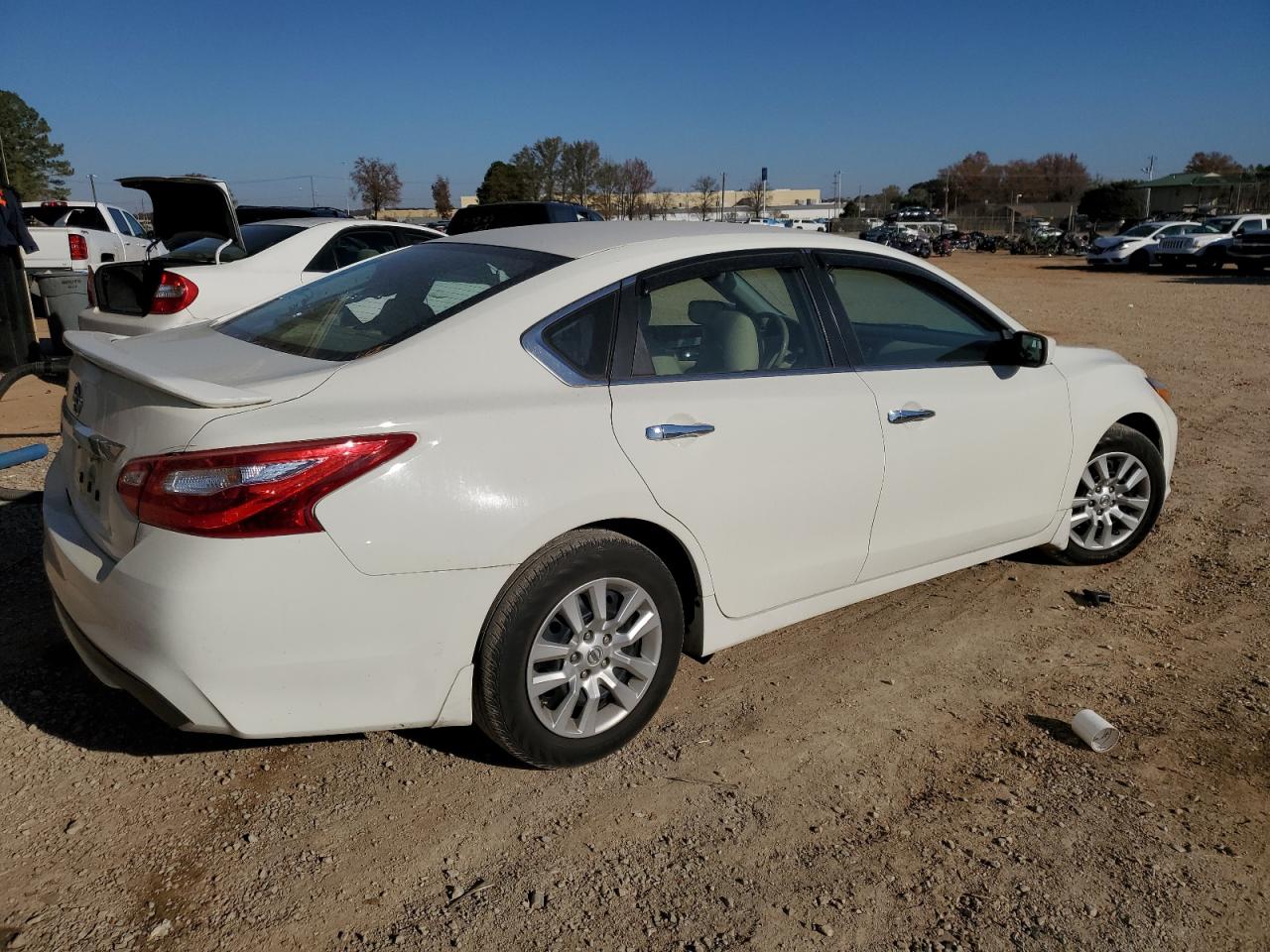 Изображение 3 2016 NISSAN ALTIMA 2.5 2016 с VIN 1N4AL3AP5GC293479