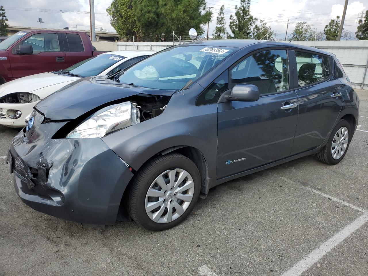 Obraz 2013 NISSAN LEAF S 2013