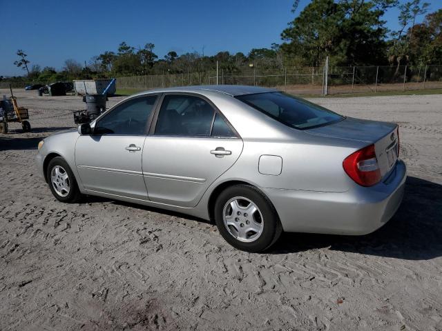 Obraz 2 z 2002 TOYOTA CAMRY LE 2002 z VIN 4T1BF32K02U532847