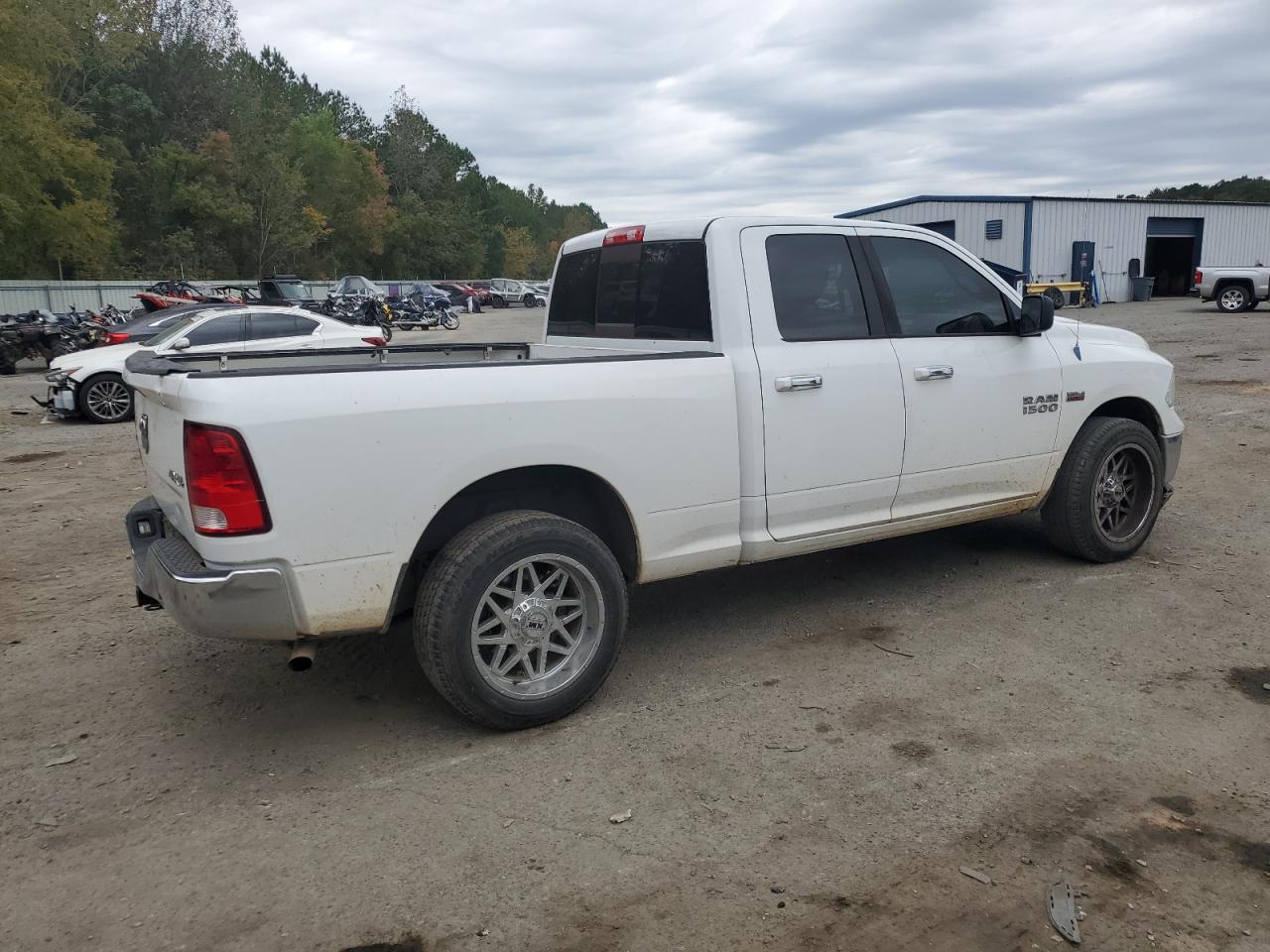 Image 3 of 2014 RAM 1500 SLT 2014 with VIN 1C6RR7GT1ES146562