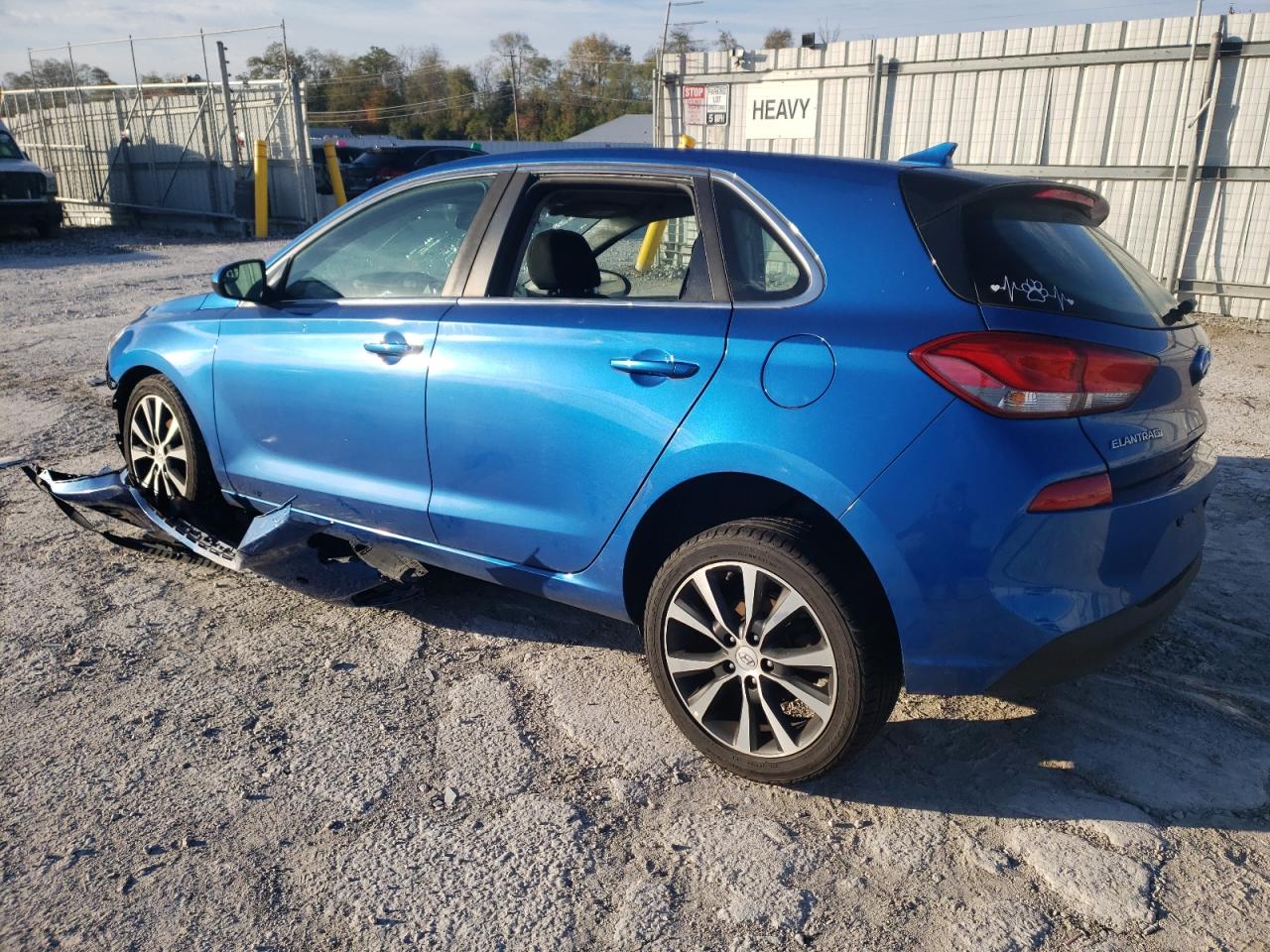 Obraz 2 z 2018 HYUNDAI ELANTRA GT  2018 z VIN KMHH35LE6JU060725