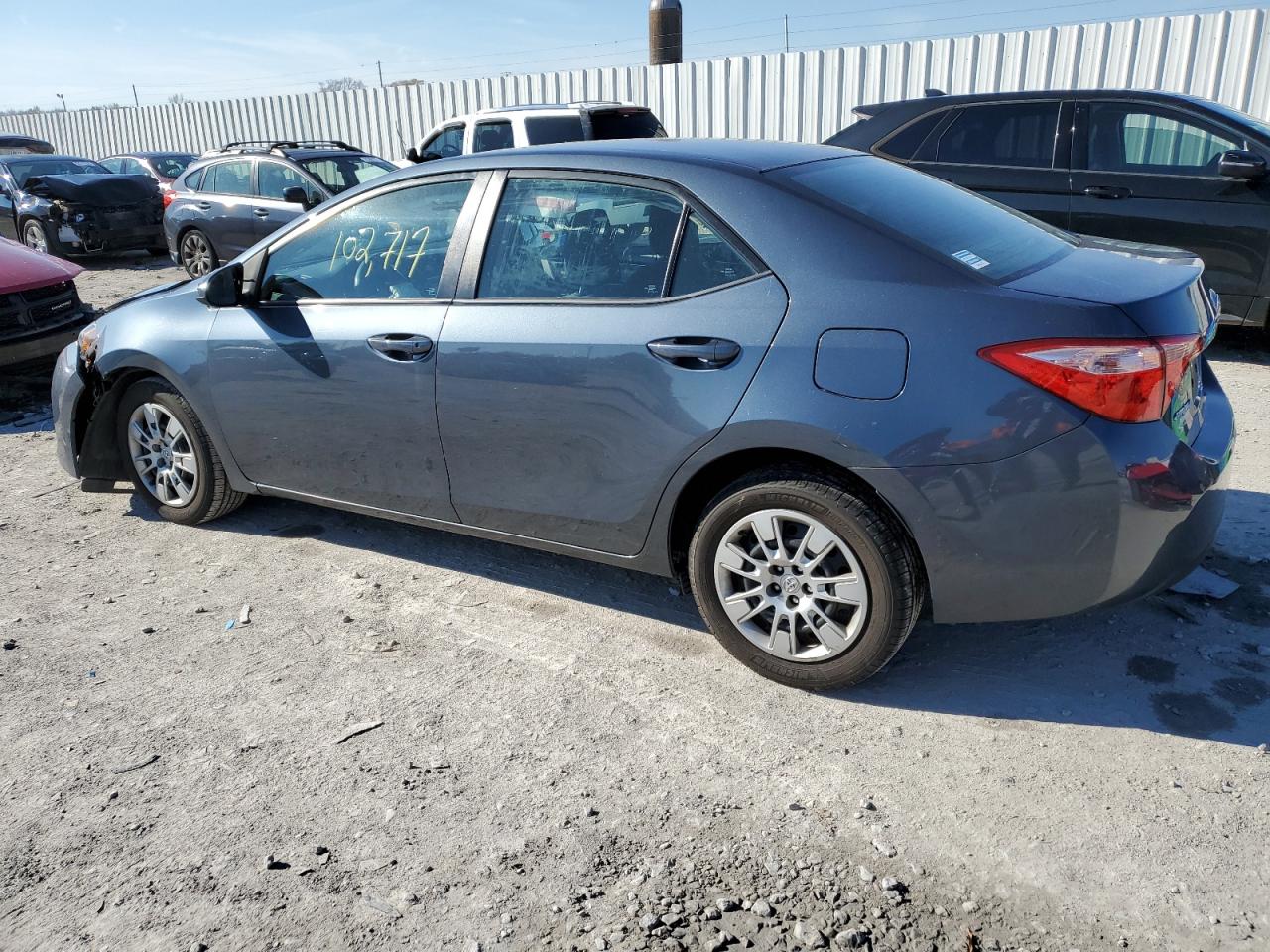 Obraz 2 z 2017 TOYOTA COROLLA L 2017 z VIN 2T1BURHEXHC782956