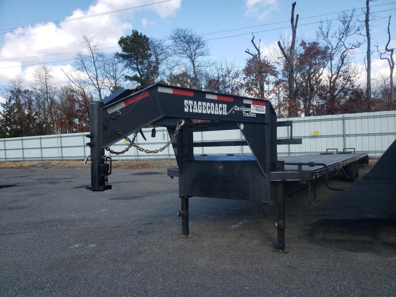 Image 2 of 2023 DAVIDSON 40FT GOOSENECK 2023 with VIN 7M3GU4027PNDT7622