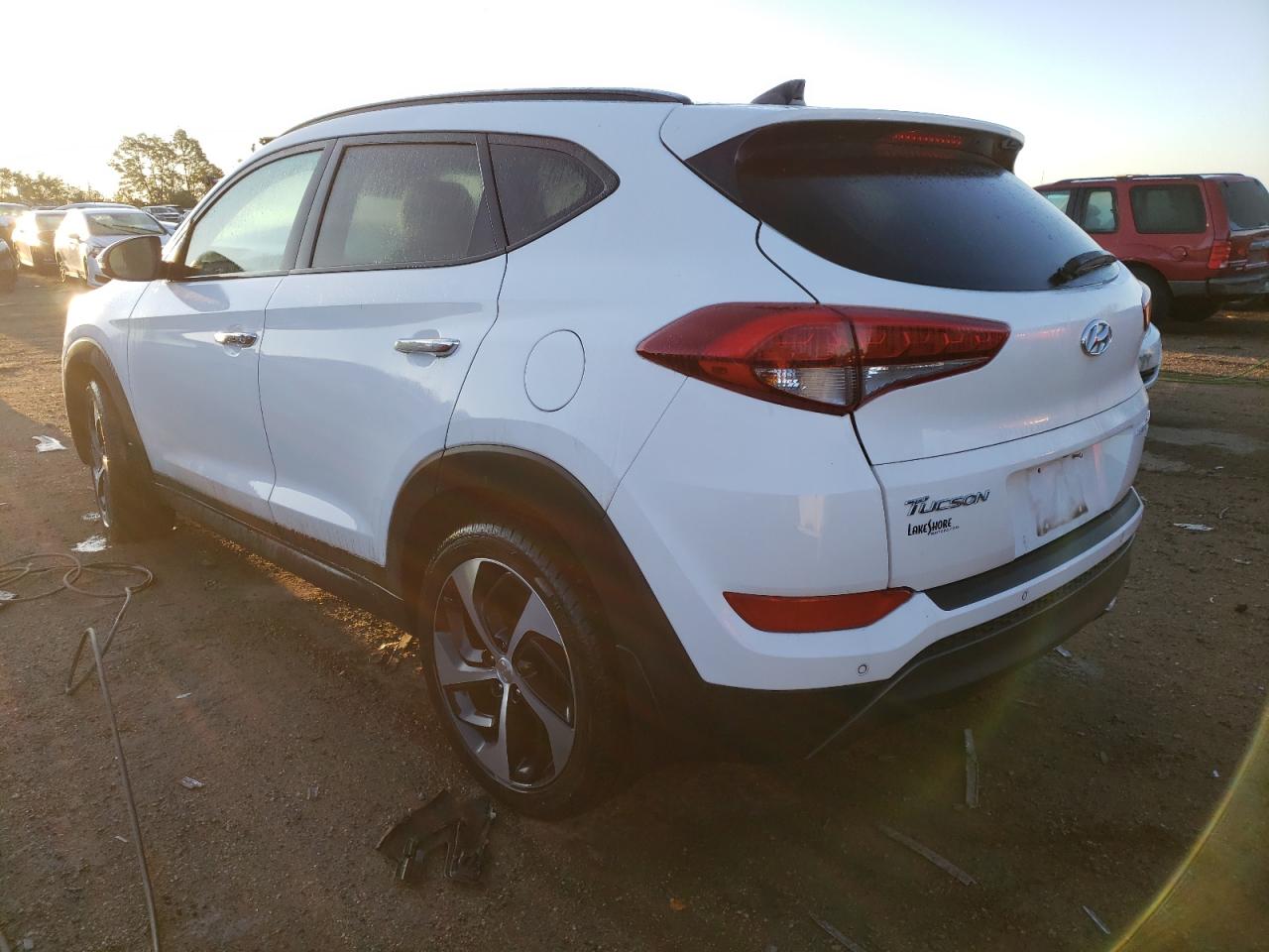 Изображение 2 2016 HYUNDAI TUCSON LIMITED 2016 с VIN KM8J3CA23GU042724
