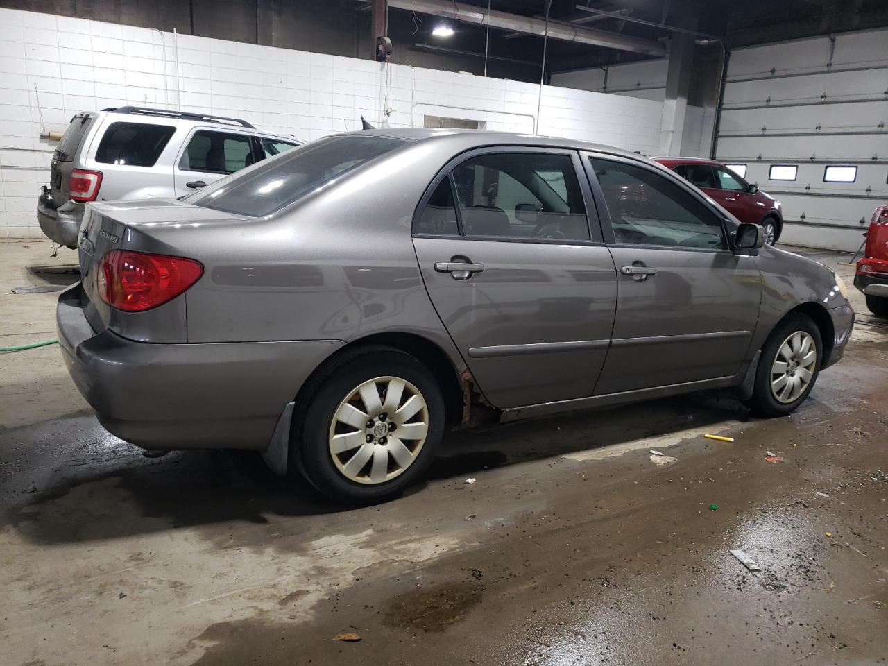 Изображение 3 2003 TOYOTA COROLLA CE 2003 с VIN 1NXBR38EX3Z025156