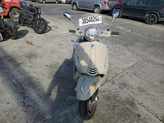 Image 2 of 2023 VESPA GTS/SEI GIORNI 300 2023 with VIN ZAPMD39M9P5100526