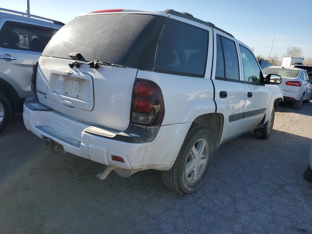 Изображение 3 2005 CHEVROLET TRAILBLAZER LS 2005 с VIN 1GNDT13S852199586