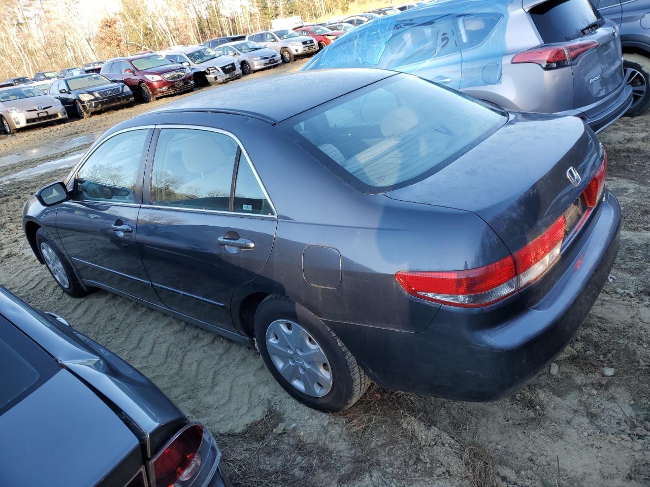 Image 2 of 2004 HONDA ACCORD LX 2004 with VIN 1HGCM55334A153877