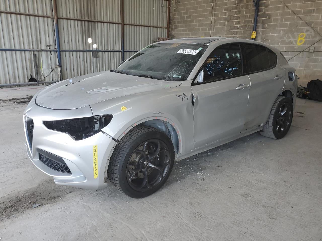 Obraz 2020 ALFA ROMEO STELVIO QUADRIFOGLIO 2020