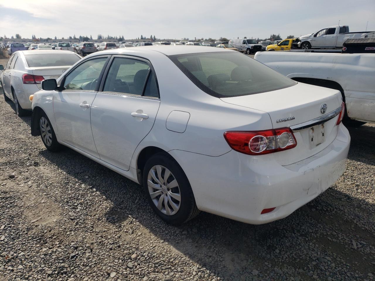Image 2 of 2013 TOYOTA COROLLA BASE 2013 with VIN JTDBU4EE6DJ119499