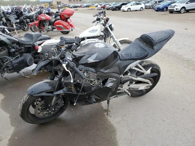 Изображение 2 2011 HONDA CBR600 RR 2011 с VIN JH2PC4004BK400462