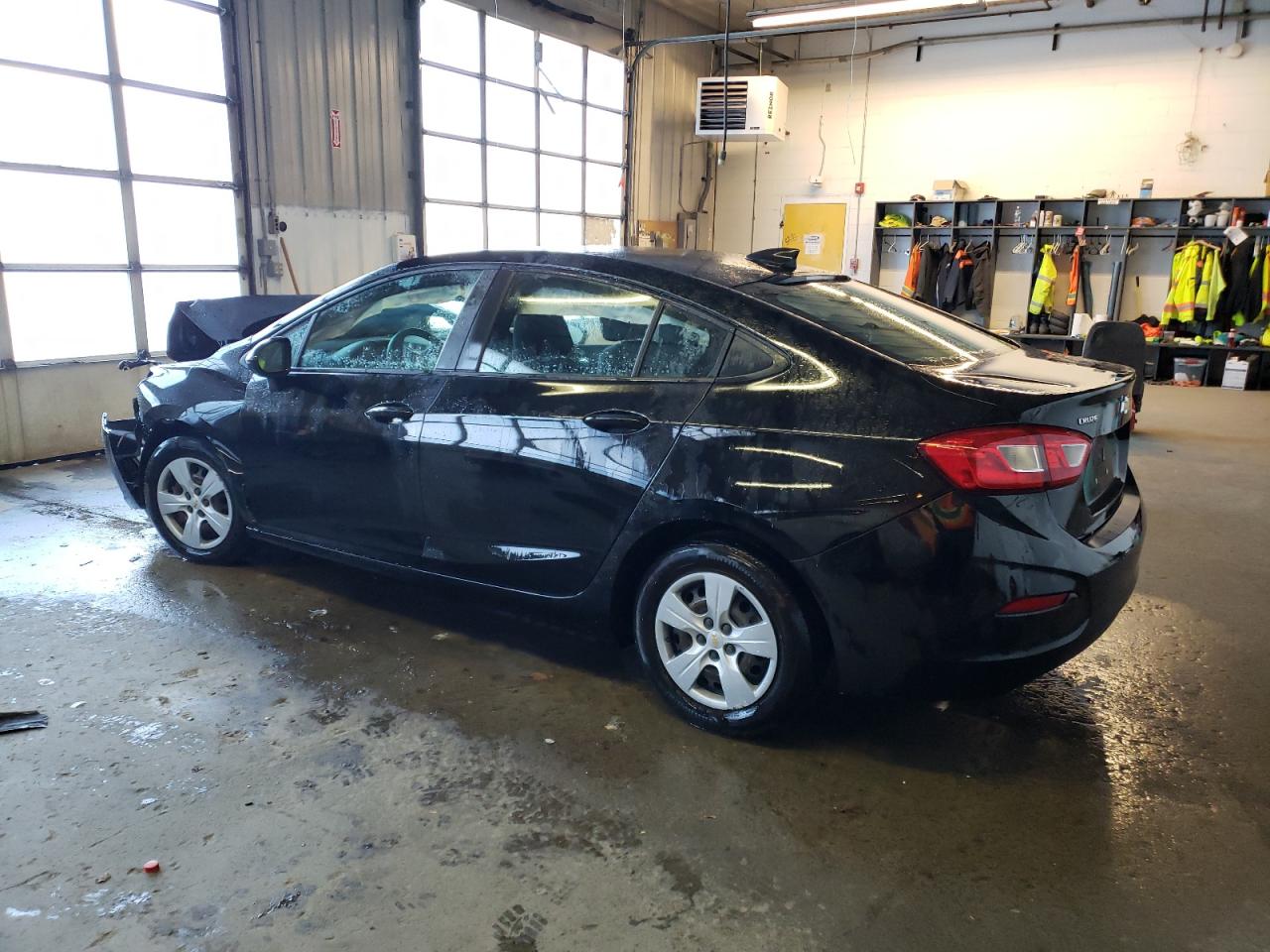 Изображение 2 2018 CHEVROLET CRUZE LS 2018 с VIN 1G1BC5SM5J7223472