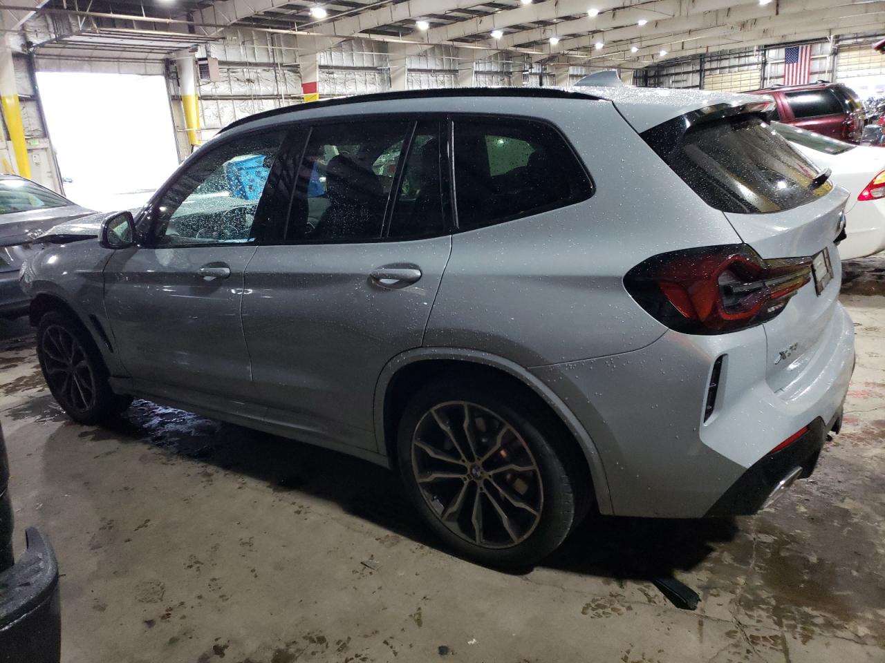 Изображение 2 2022 BMW X3 XDRIVE30I 2022 с VIN 5UX53DP03N9M83933