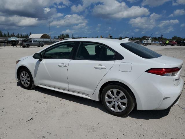 Image 2 of 2020 TOYOTA COROLLA LE 2020 with VIN 5YFEPRAE3LP068612