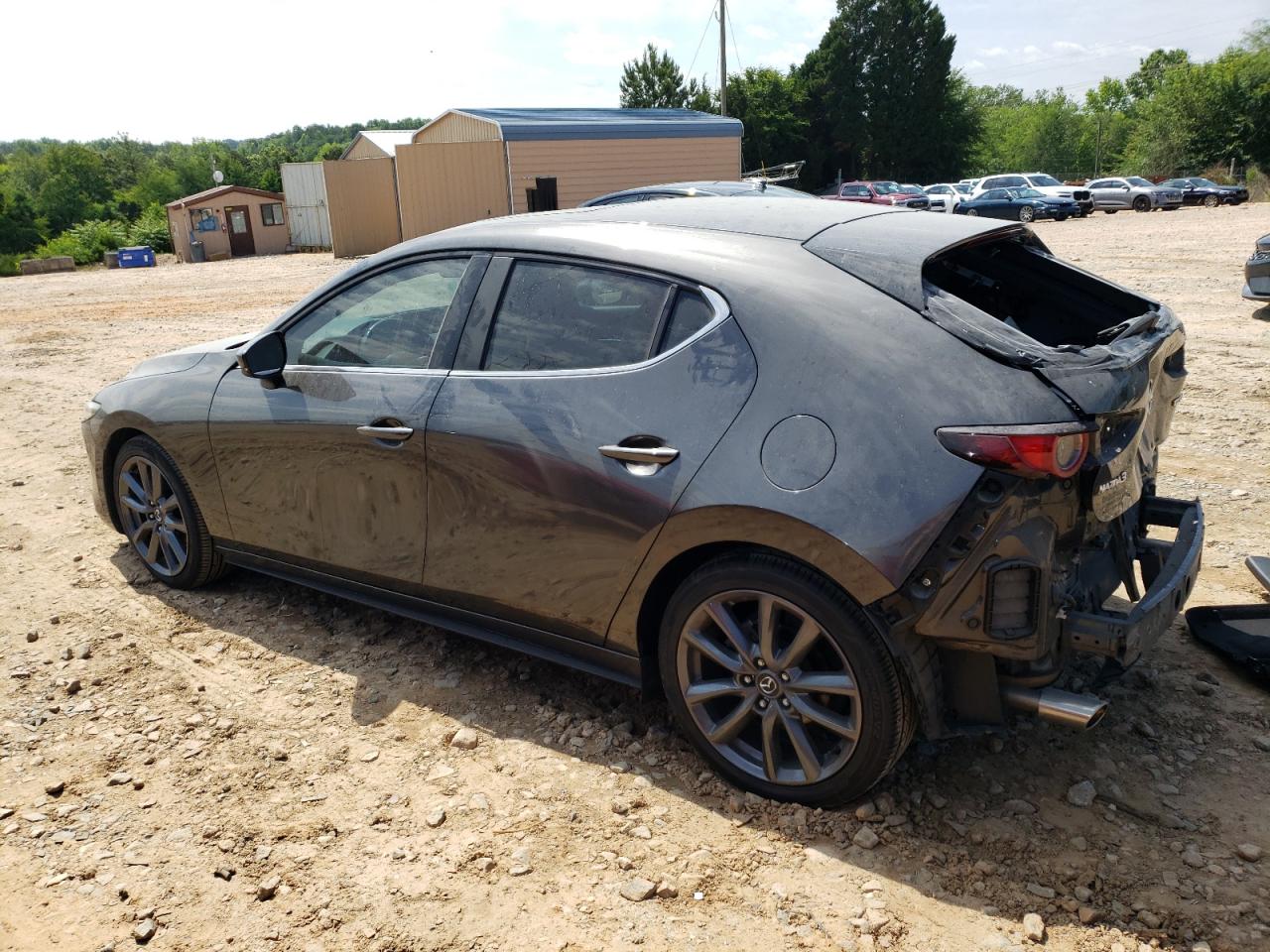 Obraz 2 z 2019 MAZDA 3  2019 z VIN JM1BPAJM4K1132803