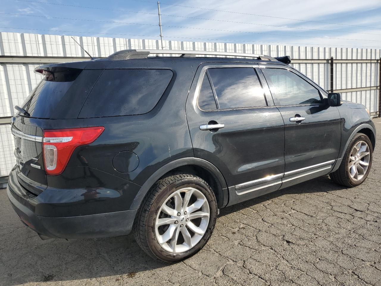 Obraz 3 z 2013 FORD EXPLORER LIMITED 2013 z VIN 1FM5K7F92DGA87942