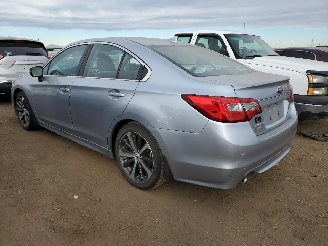 Obraz 2 z 2016 SUBARU LEGACY 2.5I LIMITED 2016 z VIN 4S3BNBN69G3002812