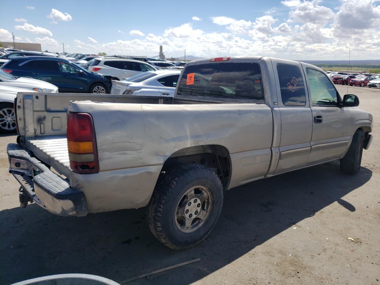 Obraz 3 z 2000 CHEVROLET SILVERADO C1500 2000 z VIN 2GCEC19T4Y1175917