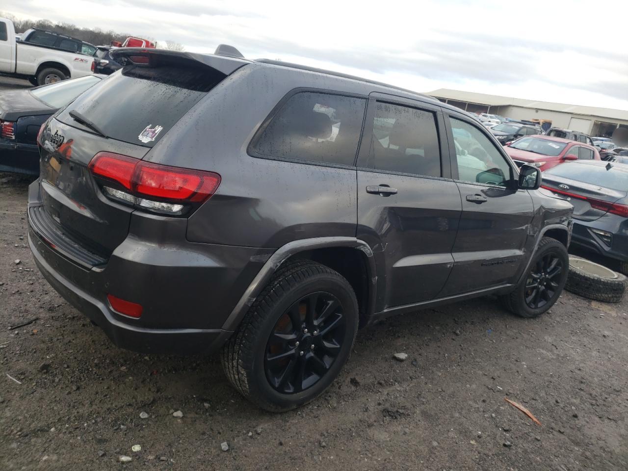 Изображение 3 2018 JEEP GRAND CHEROKEE LAREDO 2018 с VIN 1C4RJFAGXJC178730