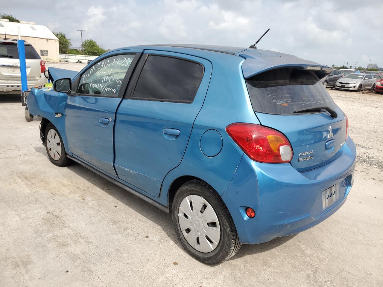 Obraz 2 z 2015 MITSUBISHI MIRAGE DE 2015 z VIN ML32A3HJ3FH056130